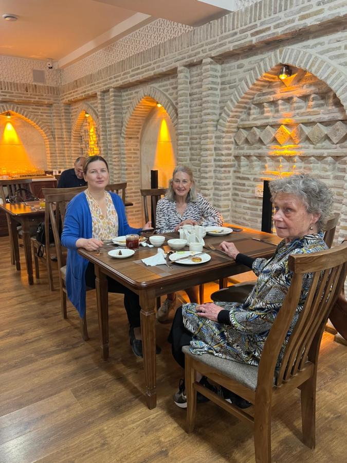 Royal Bukhara Hotel Екстер'єр фото
