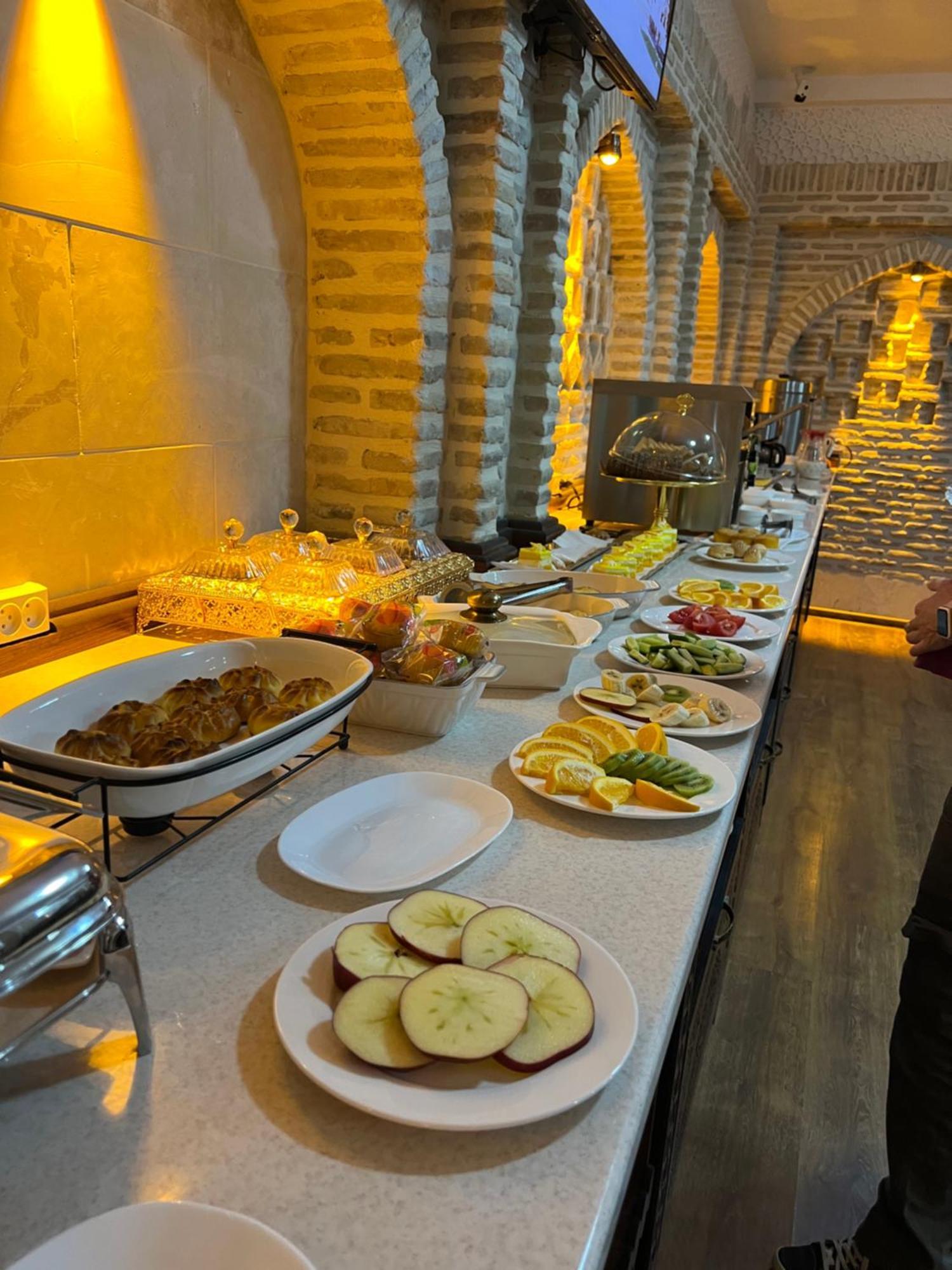 Royal Bukhara Hotel Екстер'єр фото